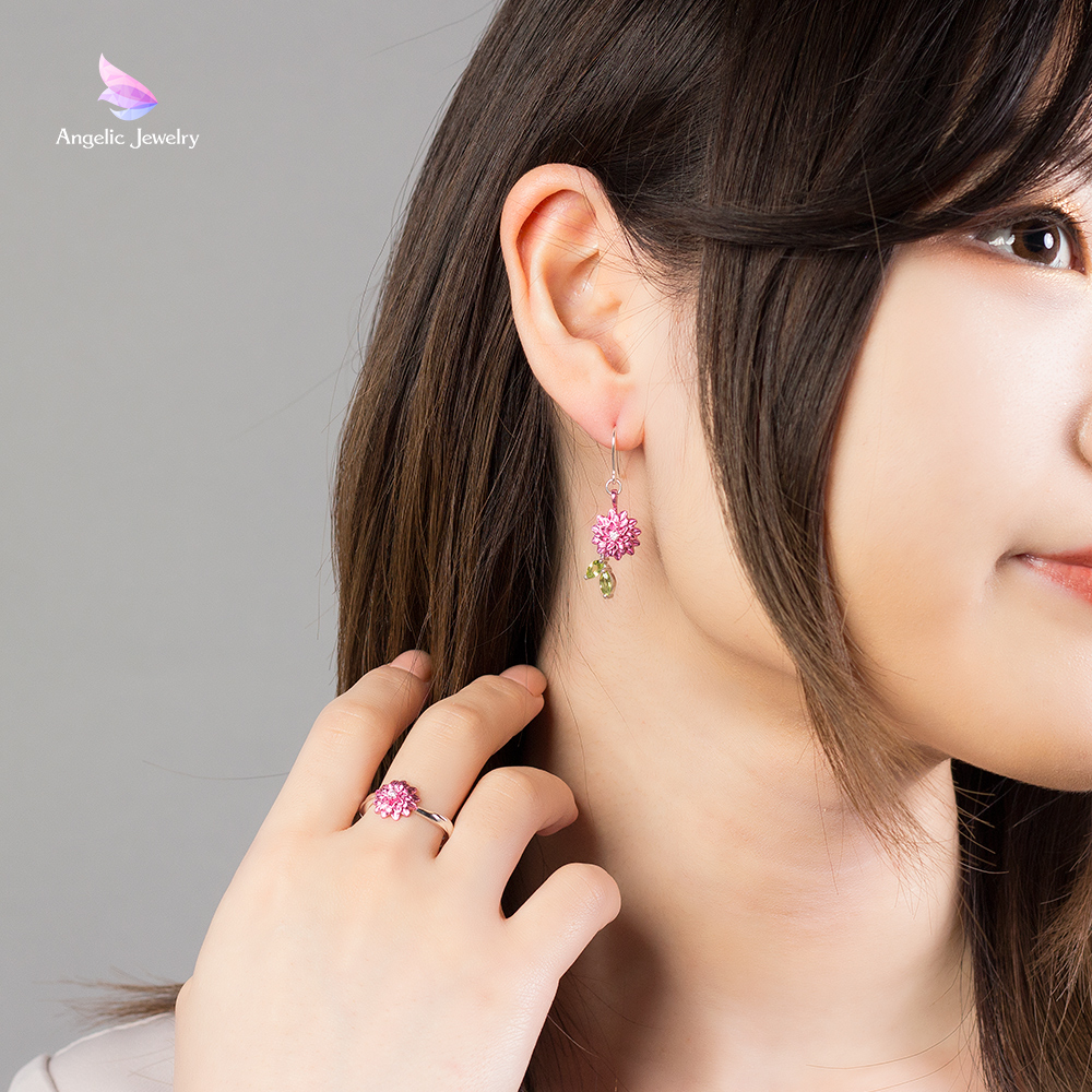秘める花心 -ダリアピアス- Angelic Jewelry