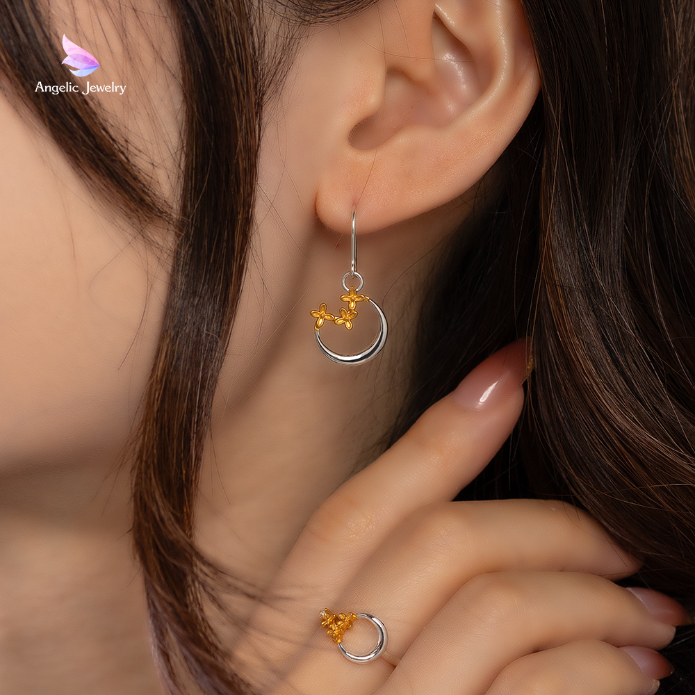 月に咲く花 -金木犀ピアス- Angelic Jewelry